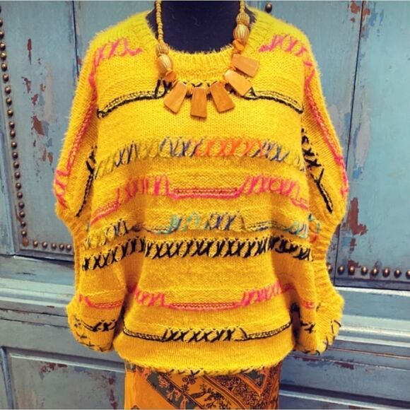 NEW Easel Whip Stitch Batwing Poncho Soft Sweater in Yellow Combo Size S/M - Picture 14 of 14